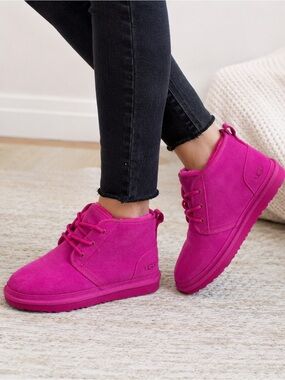 UGG Neumel Boots Women Size 5 Pink Suede Shearling Lined Chukka Cozy